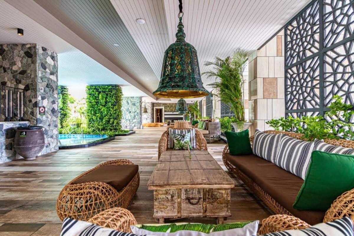 Riviera Jomtien Beach By Monthstayz Exterior photo